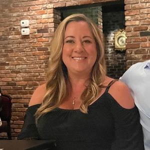 Meet your Posher, Michele